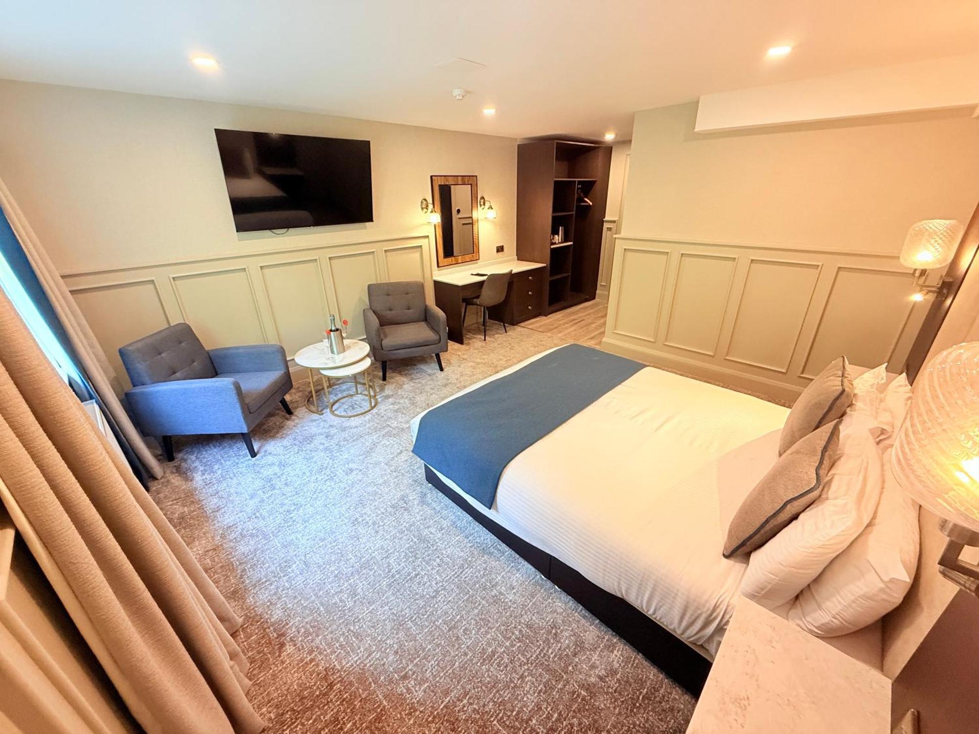Bushtown Hotel & Spa โคลเรน ภายนอก รูปภาพ