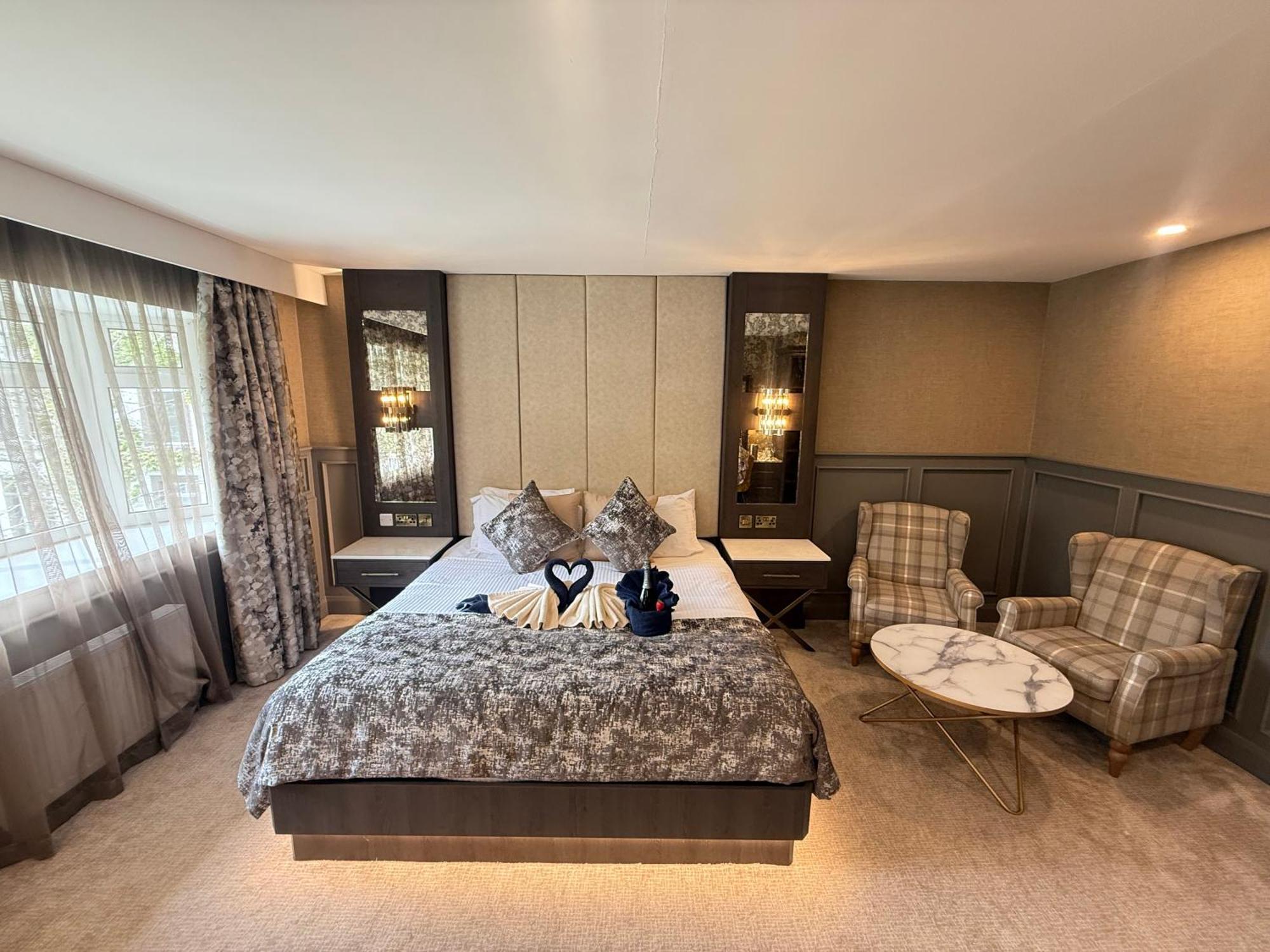Bushtown Hotel & Spa โคลเรน ภายนอก รูปภาพ